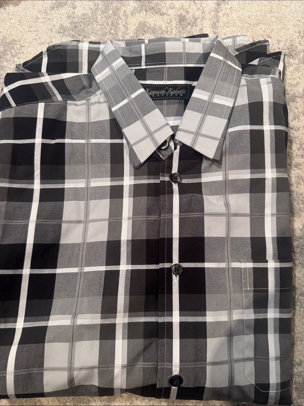 Kenneth Roberts Platinum Men’s Black & Gray Plaid Button-Up Shirt size XL